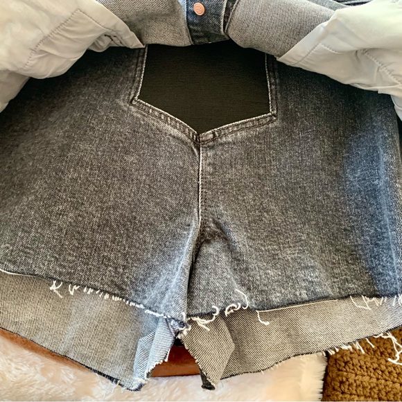 MOTHER Superior The Breaker Micro Mini Denim Skort - Picture 7 of 14